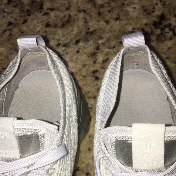 Nike Air VaporMax Flyknit 3 - Picture 2 of 11